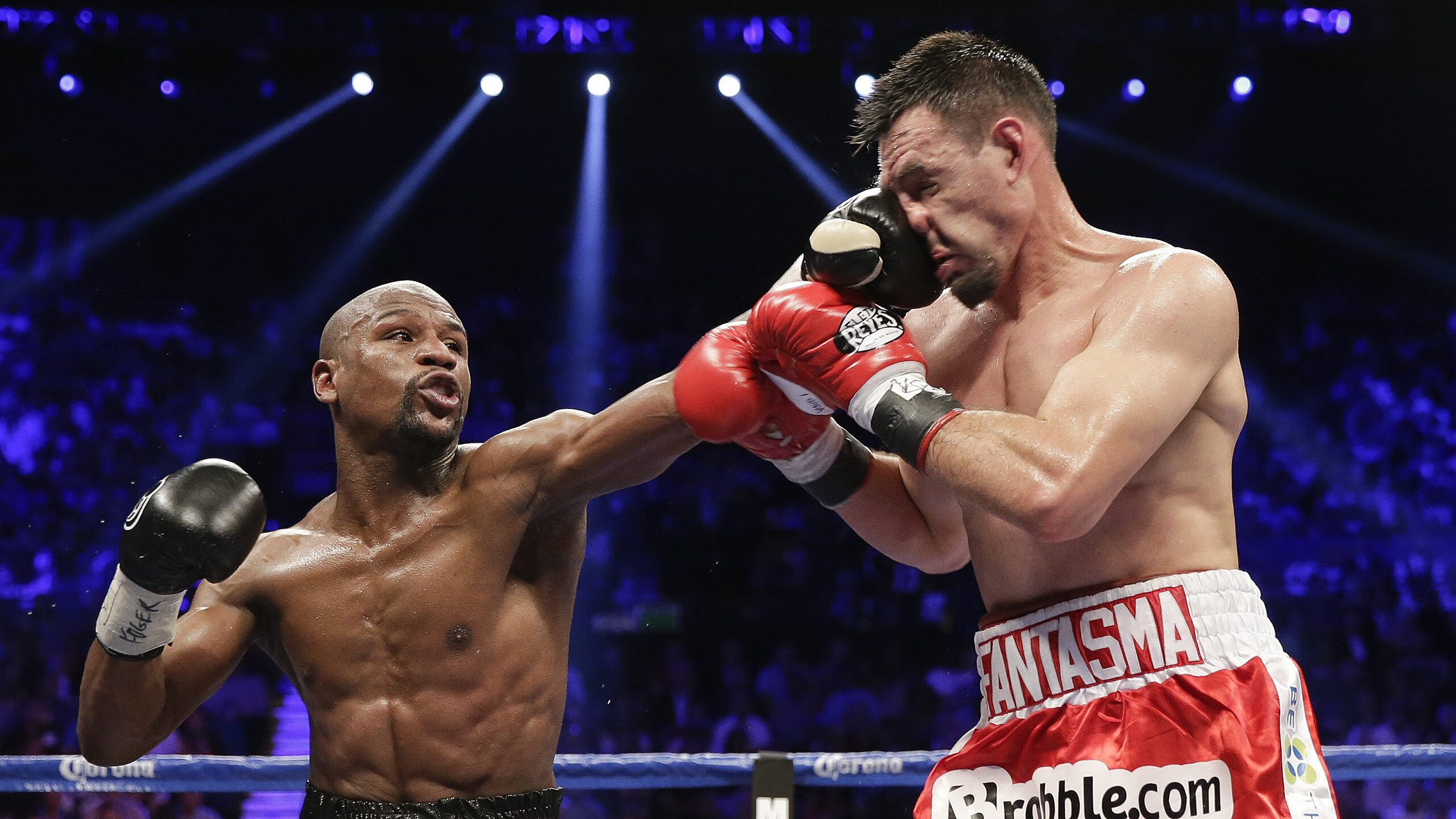 开云体育下载网页版-新时代的“黑科技”篮球：智能传感器如何改变比赛策略？，体育比赛传感器